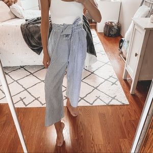 Dress Forum pinstriped wise cropped pants S